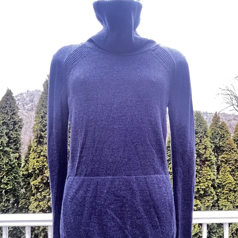 Lululemon | Cozy Long Blue Turtleneck Kangaroo Pouch Sweater